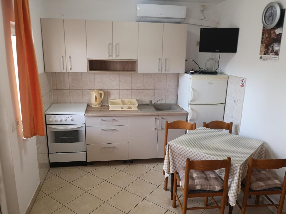 Apartments Govic Žaborić Eksteriør billede