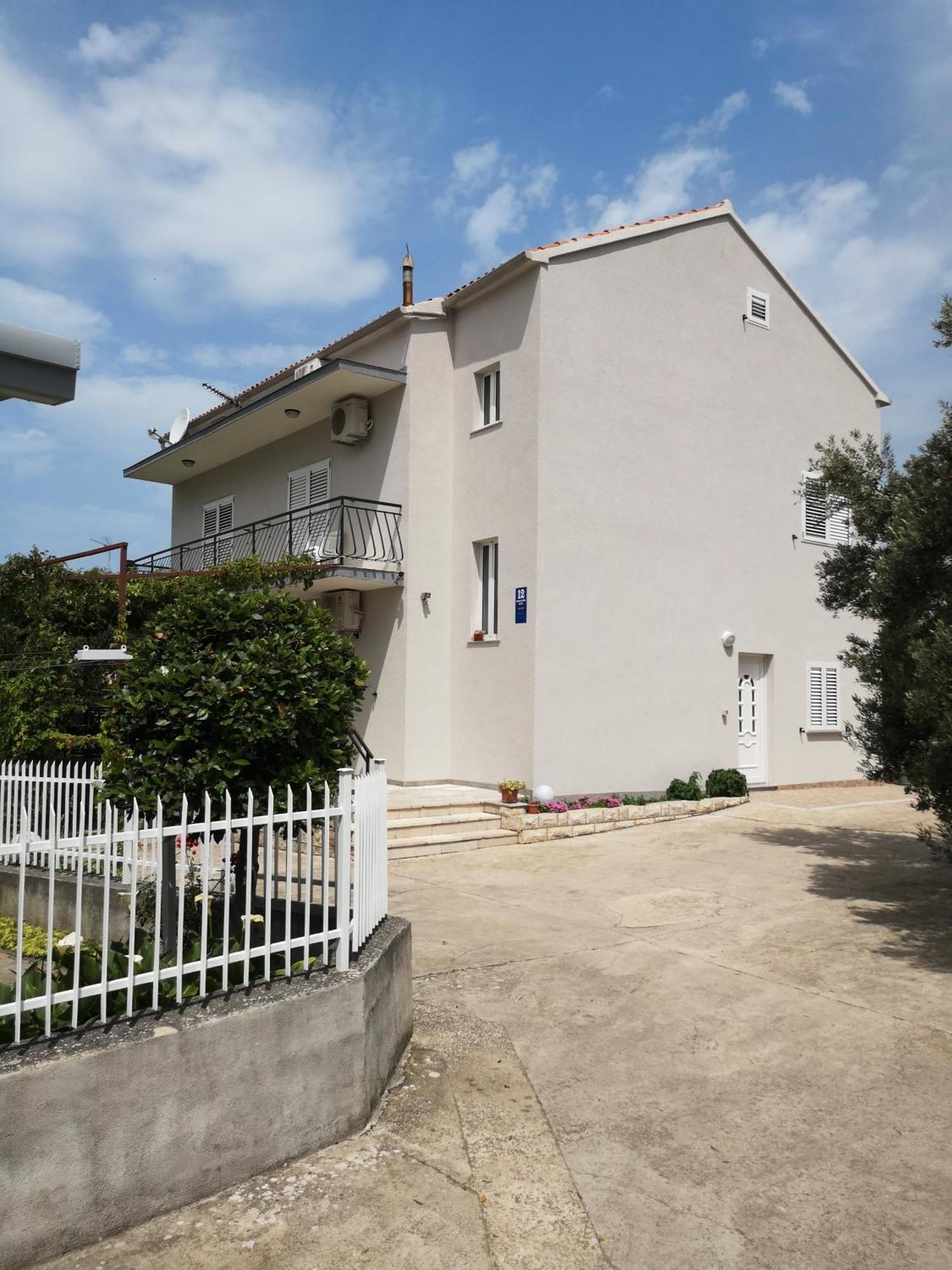 Apartments Govic Žaborić Eksteriør billede