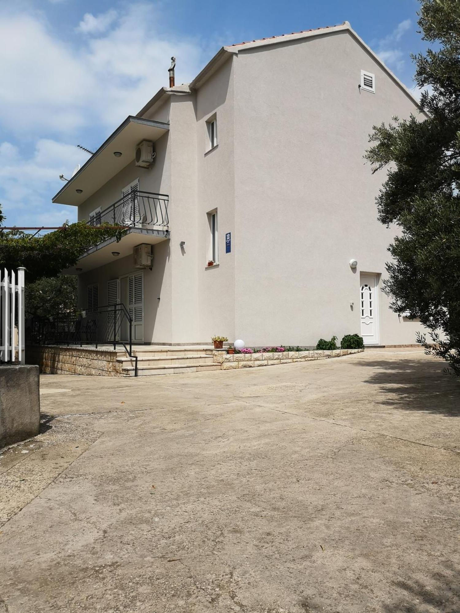 Apartments Govic Žaborić Eksteriør billede